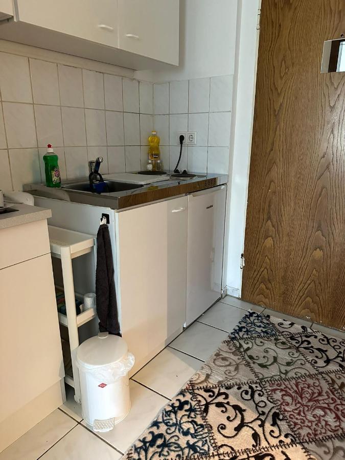 Jasmin'S Apartment 크레펠트 외부 사진