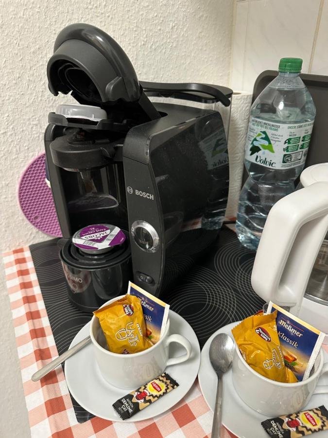 Jasmin'S Apartment 크레펠트 외부 사진